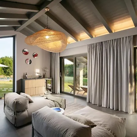 Baracchi Comfortable Villa
