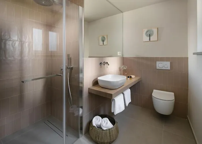 Baracchi Comfortable